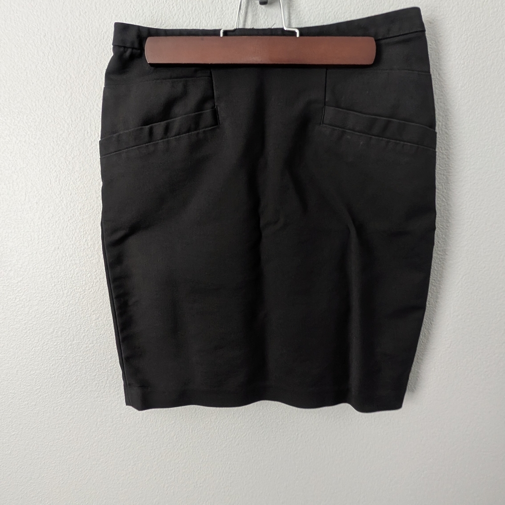 H&M Black Pencil Skirt
